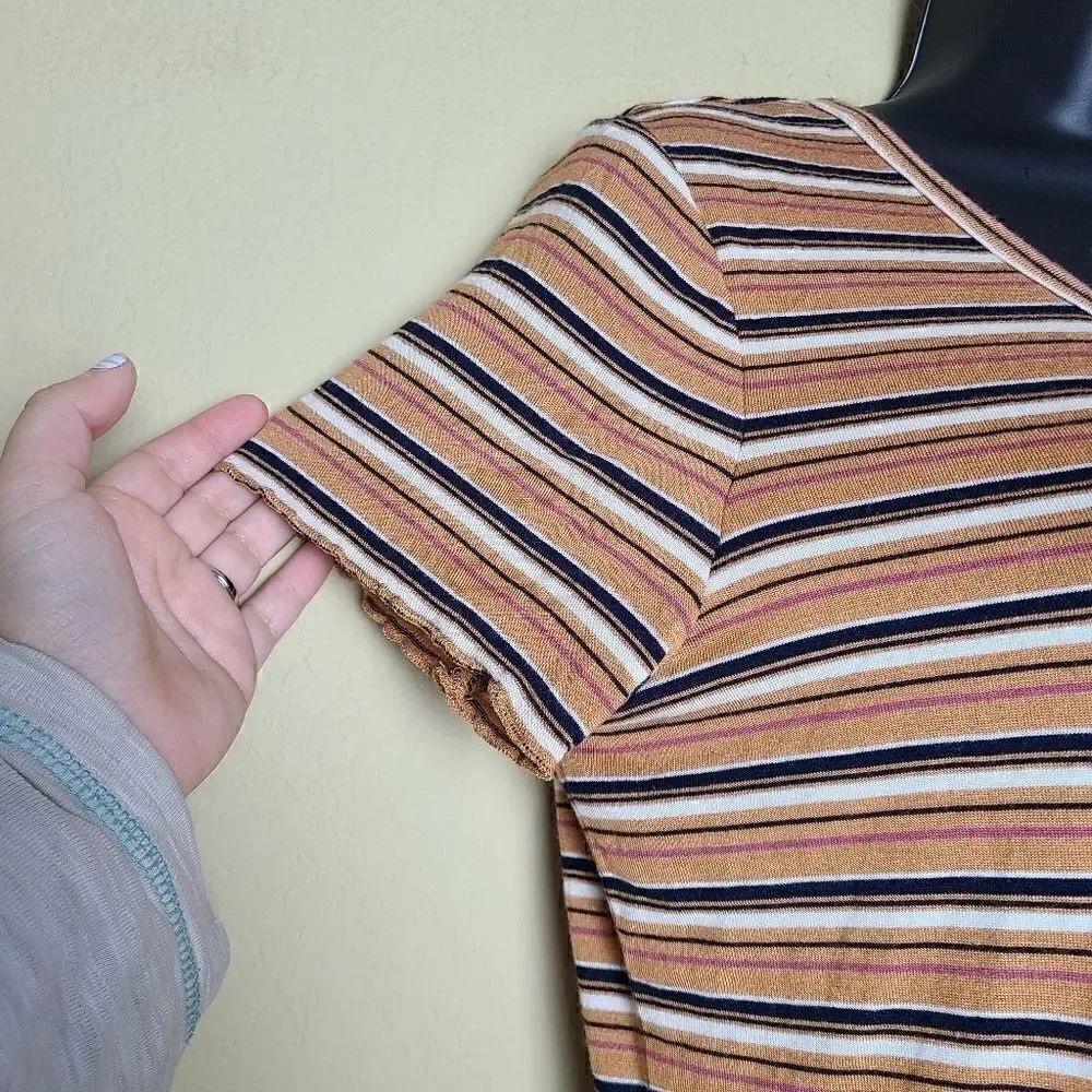 Pink Rose Striped Button Up - Picture 2 of 8